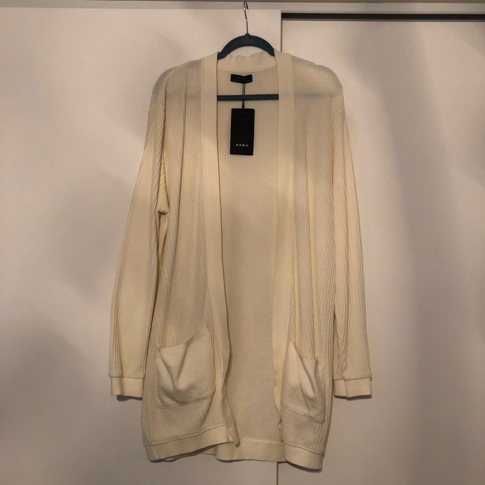 Zara (cardigan)
